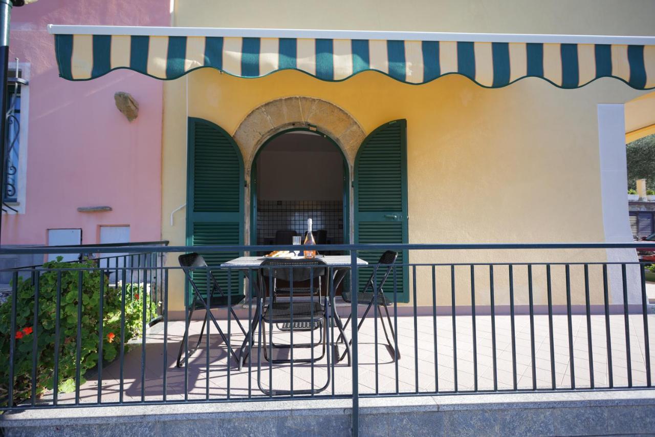 Appartamento La Casa Col Portico Leivi Esterno foto